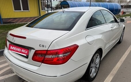 Mercedes-Benz E-Класс, 2011 год, 1 690 000 рублей, 6 фотография