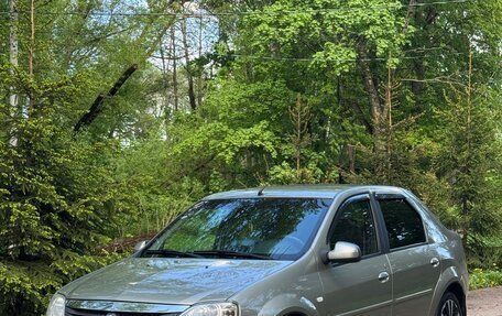 Renault Logan I, 2011 год, 650 000 рублей, 2 фотография