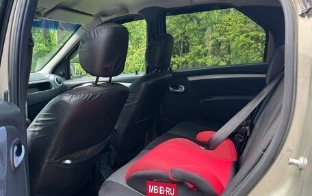 Renault Logan I, 2011 год, 650 000 рублей, 15 фотография