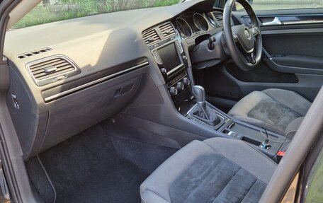 Volkswagen Golf VII, 2016 год, 1 300 000 рублей, 4 фотография