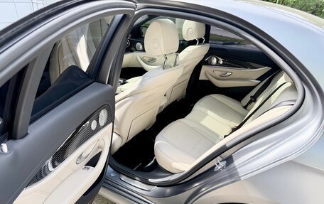Mercedes-Benz E-Класс AMG, 2017 год, 3 500 000 рублей, 6 фотография