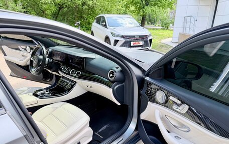 Mercedes-Benz E-Класс AMG, 2017 год, 3 500 000 рублей, 8 фотография