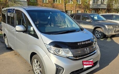 Honda Stepwgn IV, 2018 год, 1 740 000 рублей, 3 фотография