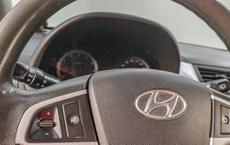 Hyundai Solaris II рестайлинг, 2012 год, 829 000 рублей, 11 фотография