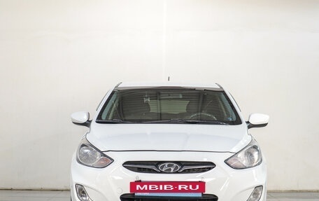 Hyundai Solaris II рестайлинг, 2012 год, 829 000 рублей, 2 фотография