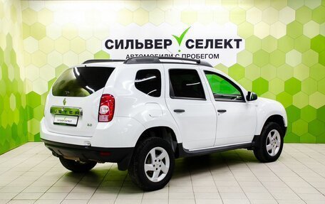 Renault Duster I рестайлинг, 2014 год, 850 000 рублей, 2 фотография