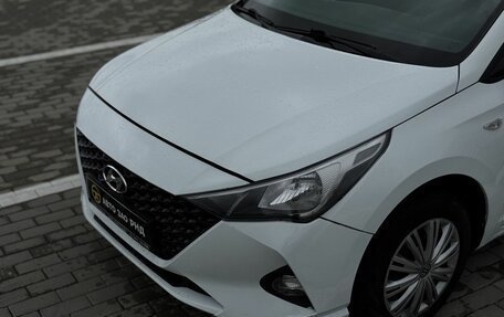 Hyundai Solaris II рестайлинг, 2020 год, 850 000 рублей, 5 фотография