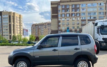 Chevrolet Niva I рестайлинг, 2013 год, 560 000 рублей, 5 фотография