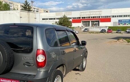 Chevrolet Niva I рестайлинг, 2013 год, 560 000 рублей, 6 фотография