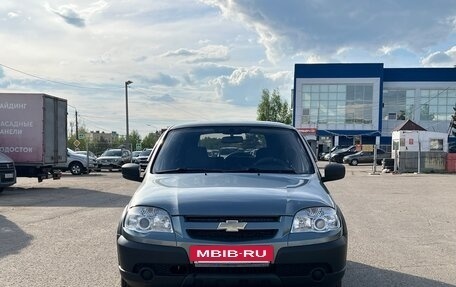 Chevrolet Niva I рестайлинг, 2013 год, 560 000 рублей, 2 фотография