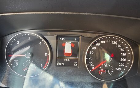 Volkswagen Multivan T6 рестайлинг, 2017 год, 5 100 000 рублей, 12 фотография