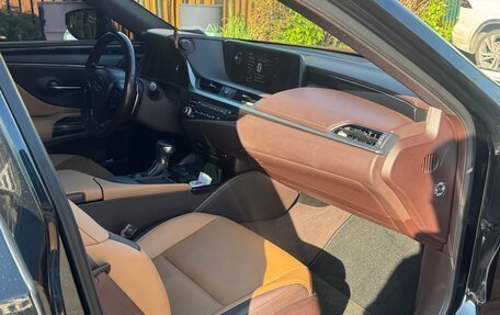 Lexus ES VII, 2021 год, 4 450 000 рублей, 8 фотография