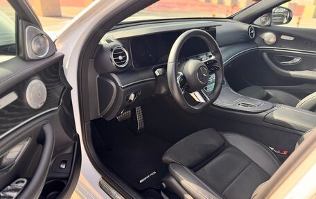Mercedes-Benz E-Класс, 2021 год, 5 700 000 рублей, 6 фотография
