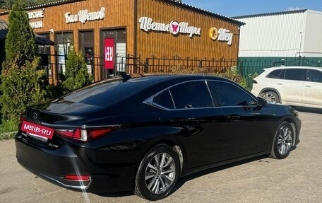 Lexus ES VII, 2021 год, 4 450 000 рублей, 6 фотография