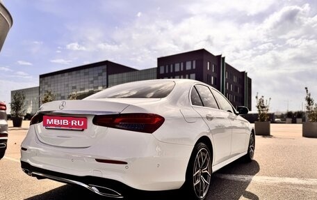 Mercedes-Benz E-Класс, 2021 год, 5 700 000 рублей, 4 фотография