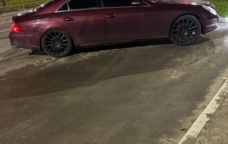 Mercedes-Benz CLS, 2006 год, 800 000 рублей, 4 фотография