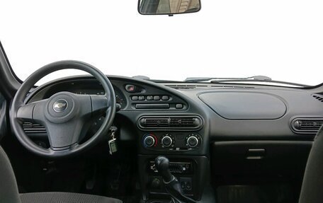 Chevrolet Niva I рестайлинг, 2011 год, 540 000 рублей, 12 фотография