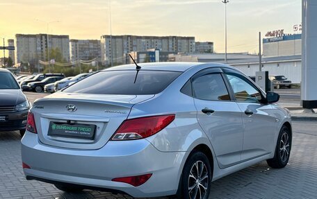 Hyundai Solaris II рестайлинг, 2015 год, 850 000 рублей, 4 фотография