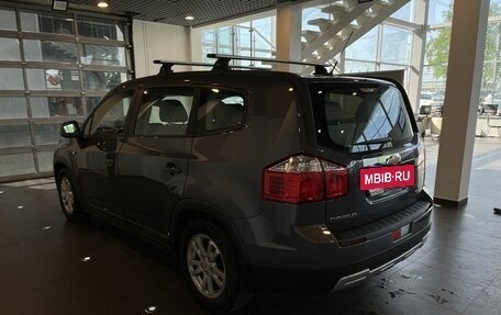 Chevrolet Orlando I, 2011 год, 1 235 000 рублей, 5 фотография