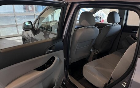 Chevrolet Orlando I, 2011 год, 1 235 000 рублей, 23 фотография