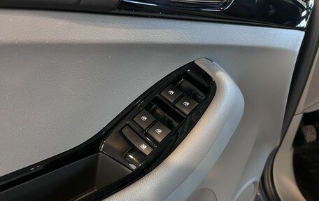 Chevrolet Orlando I, 2011 год, 1 235 000 рублей, 21 фотография