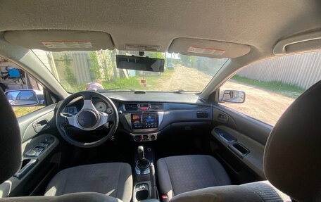 Mitsubishi Lancer IX, 2004 год, 240 000 рублей, 10 фотография