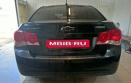 Chevrolet Cruze II, 2010 год, 575 000 рублей, 6 фотография