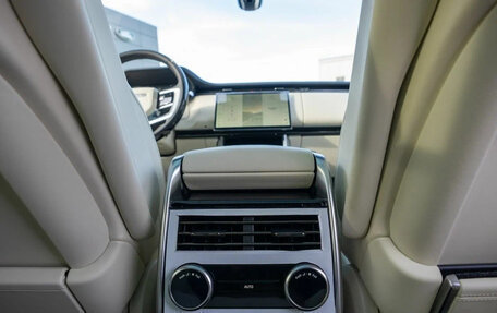 Land Rover Range Rover IV рестайлинг, 2025 год, 23 000 000 рублей, 27 фотография