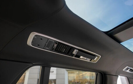 Land Rover Range Rover IV рестайлинг, 2025 год, 23 000 000 рублей, 26 фотография