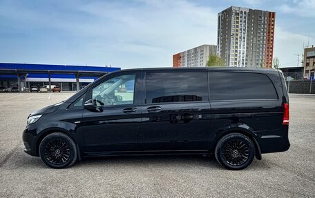 Mercedes-Benz V-Класс, 2017 год, 4 490 000 рублей, 7 фотография
