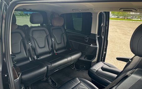 Mercedes-Benz V-Класс, 2017 год, 4 490 000 рублей, 16 фотография