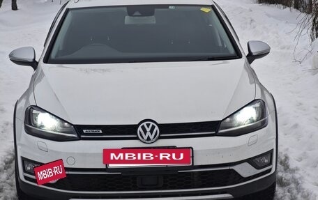 Volkswagen Golf VII, 2015 год, 1 640 000 рублей, 7 фотография