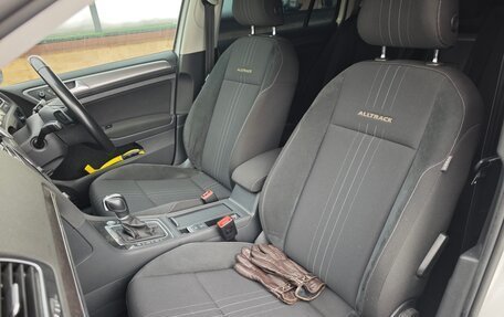 Volkswagen Golf VII, 2015 год, 1 640 000 рублей, 17 фотография