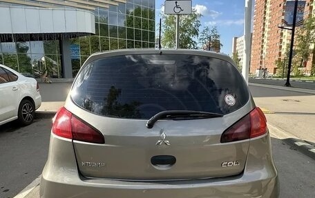 Mitsubishi Colt VI рестайлинг, 2009 год, 370 000 рублей, 2 фотография