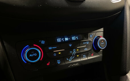 Ford Focus III, 2015 год, 950 000 рублей, 13 фотография