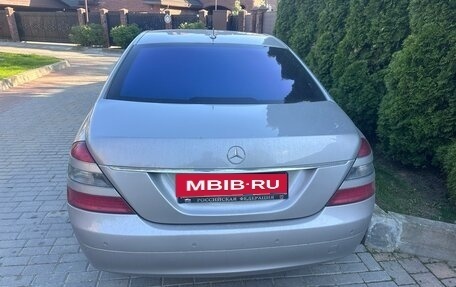 Mercedes-Benz S-Класс, 2005 год, 900 000 рублей, 3 фотография