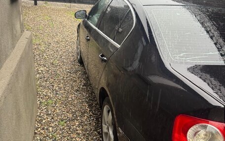 Volkswagen Passat B6, 2007 год, 450 000 рублей, 2 фотография
