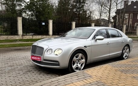 Bentley Flying Spur II, 2013 год, 4 300 000 рублей, 1 фотография