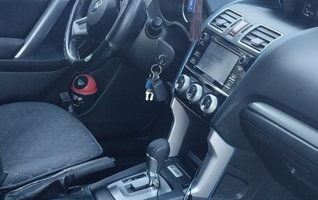 Subaru Forester, 2015 год, 1 800 000 рублей, 5 фотография