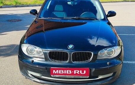 BMW 1 серия, 2007 год, 900 000 рублей, 5 фотография