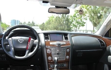 Nissan Patrol, 2012 год, 2 550 000 рублей, 15 фотография
