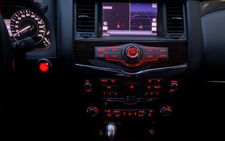 Nissan Patrol, 2012 год, 2 550 000 рублей, 29 фотография