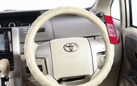 Toyota Noah III, 2008 год, 1 399 000 рублей, 11 фотография