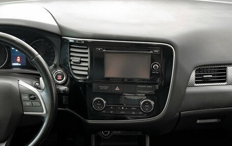 Mitsubishi Outlander III рестайлинг 3, 2013 год, 1 250 000 рублей, 18 фотография
