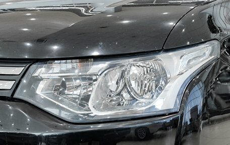 Mitsubishi Outlander III рестайлинг 3, 2013 год, 1 250 000 рублей, 21 фотография