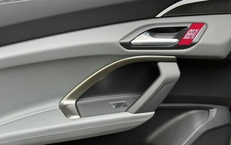 Audi Q5, 2026 год, 6 095 000 рублей, 28 фотография