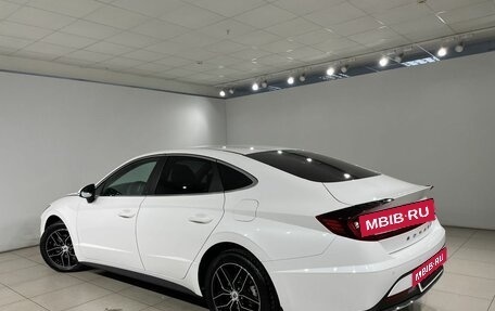 Hyundai Sonata VIII, 2021 год, 2 790 000 рублей, 4 фотография
