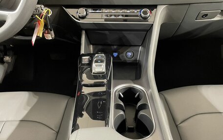 Hyundai Sonata VIII, 2021 год, 2 790 000 рублей, 21 фотография
