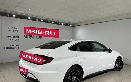 Hyundai Sonata VIII, 2021 год, 2 790 000 рублей, 2 фотография