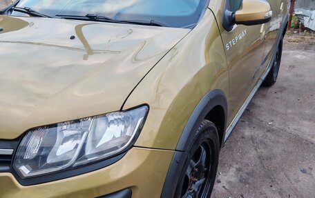 Renault Sandero II рестайлинг, 2016 год, 920 000 рублей, 5 фотография